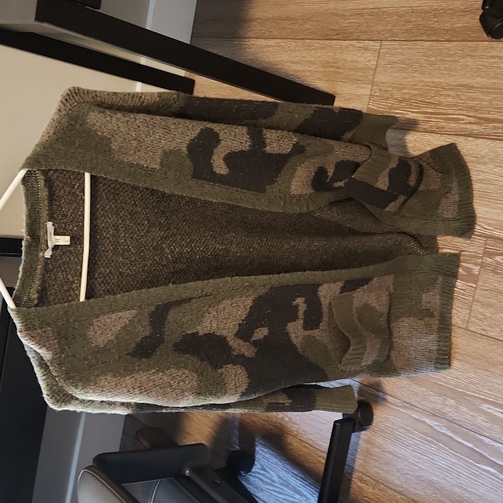 Women's cardigan